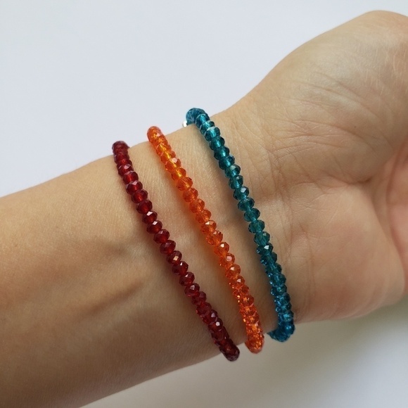 Live, Laugh and Love Set Bracelets NWT - Picture 3 of 5